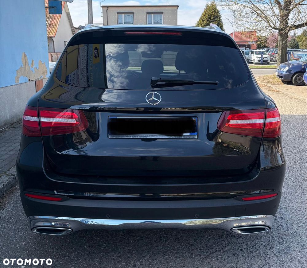 Mercedes-Benz GLC 220 d 4Matic 9G-TRONIC - 9