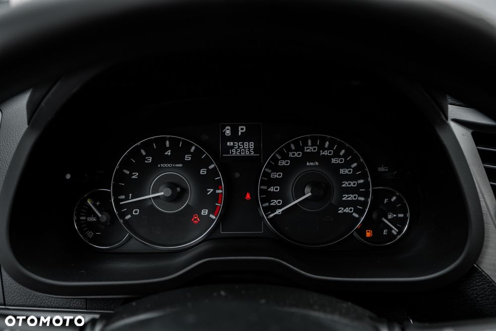 Subaru Legacy 2.0i Lineartronic Active - 28