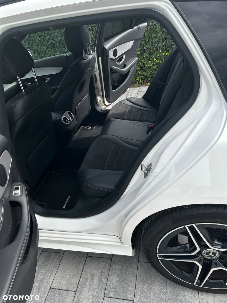 Mercedes-Benz Klasa C 200 d 9G-TRONIC - 25