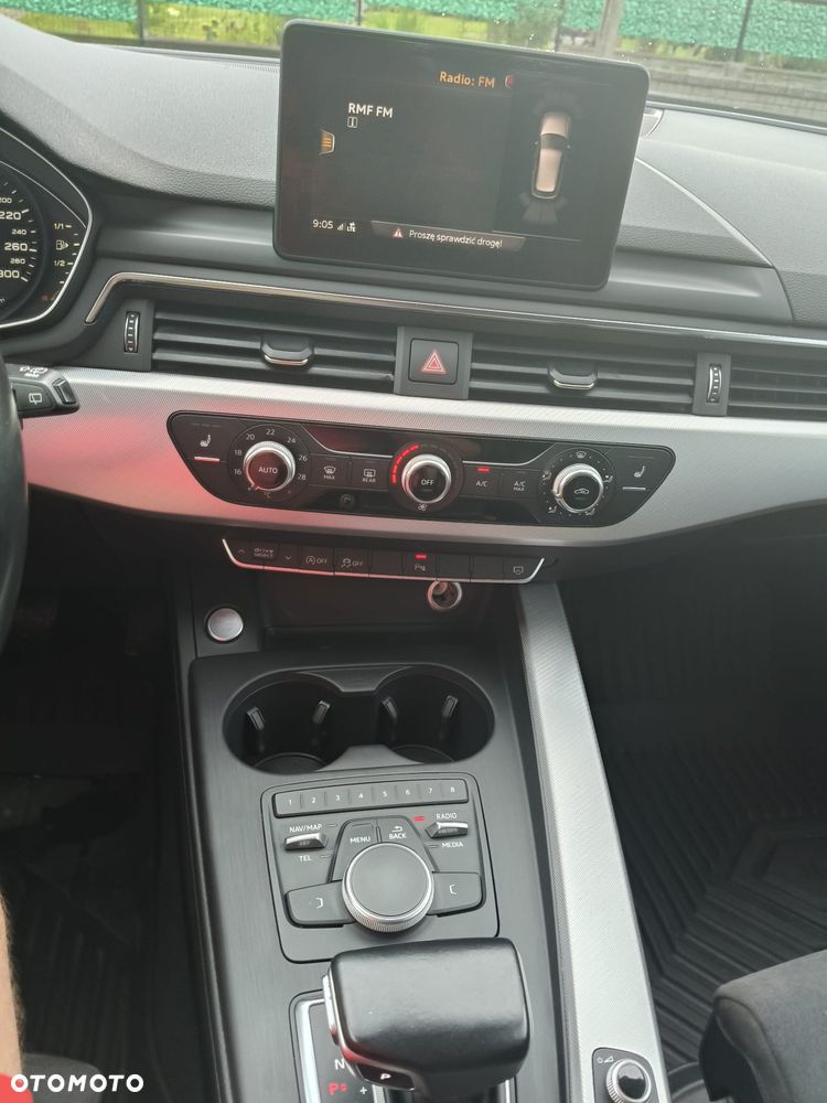 Audi A4 Avant 2.0 TDI ultra S tronic sport - 11