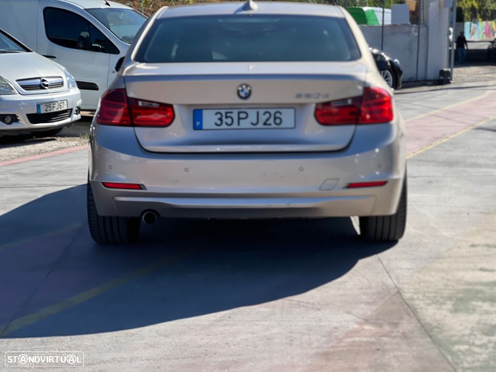 BMW 320 d EfficientDynamics Auto - 3