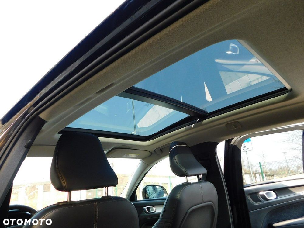 Volvo XC 40 D3 Momentum Pro - 14