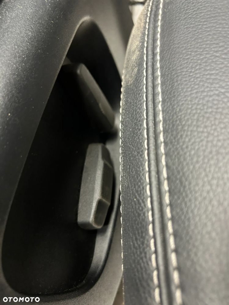 Land Rover Range Rover Velar 2018 L560 Fotele kanapa boczki - 9