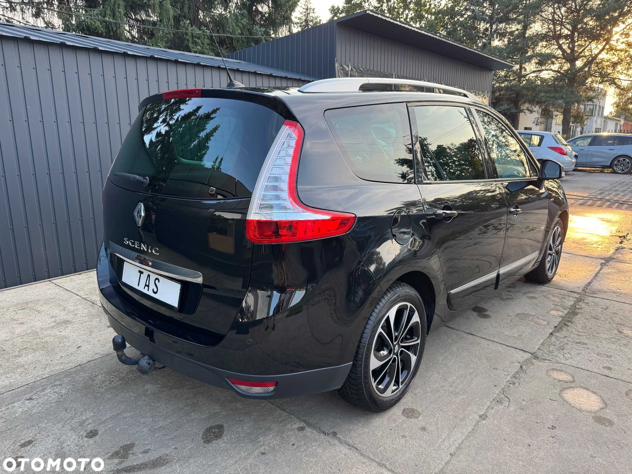 Renault Scenic 1.5 dCi Bose EDition EDC - 5