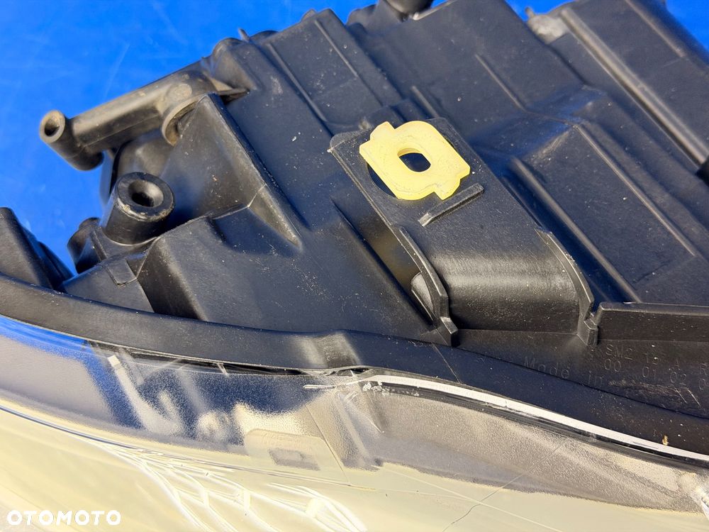 PRAWY BI XENON BMW E90 E91 LIFT LCI EU BDB ZKW - 3