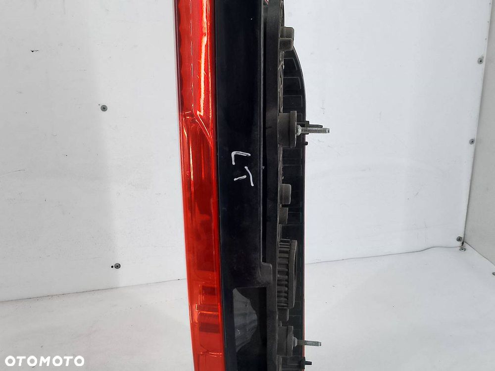 LAMPA TYLNA LEWA FIAT DUCATO III - 4