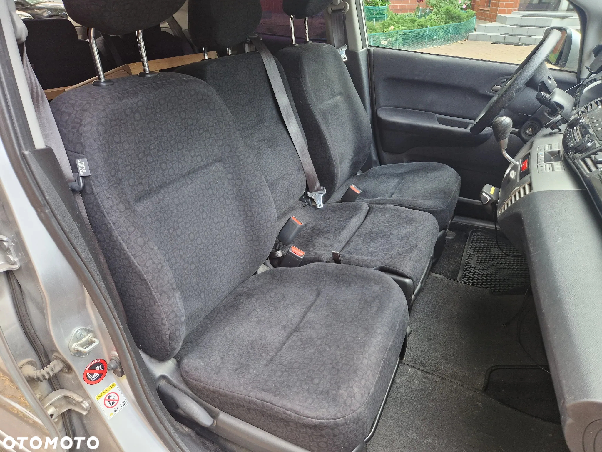 Honda FR-V 2.0 Comfort - 11