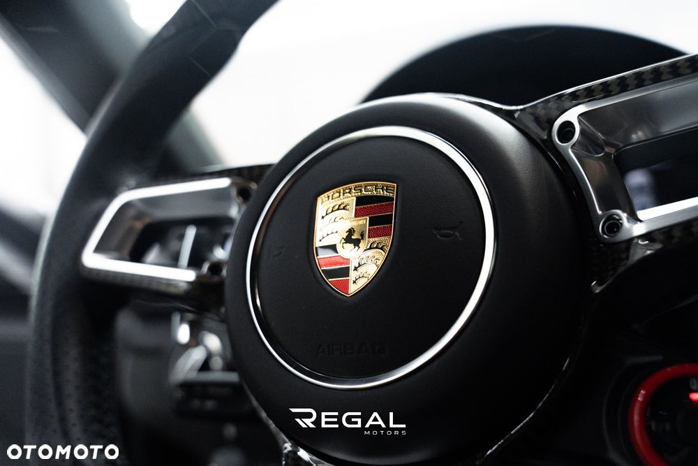 Porsche 718 Cayman - 20