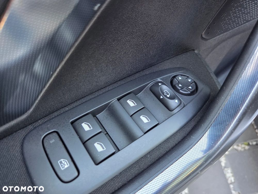 Peugeot 2008 PureTech 110 Stop&Start Style - 35
