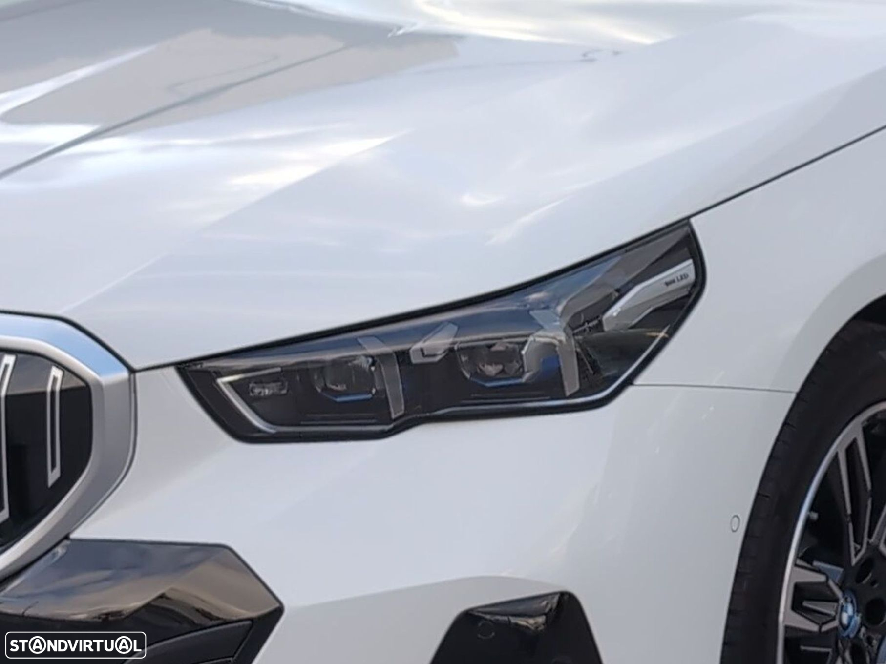 BMW 530 e Pack Desportivo M - 3