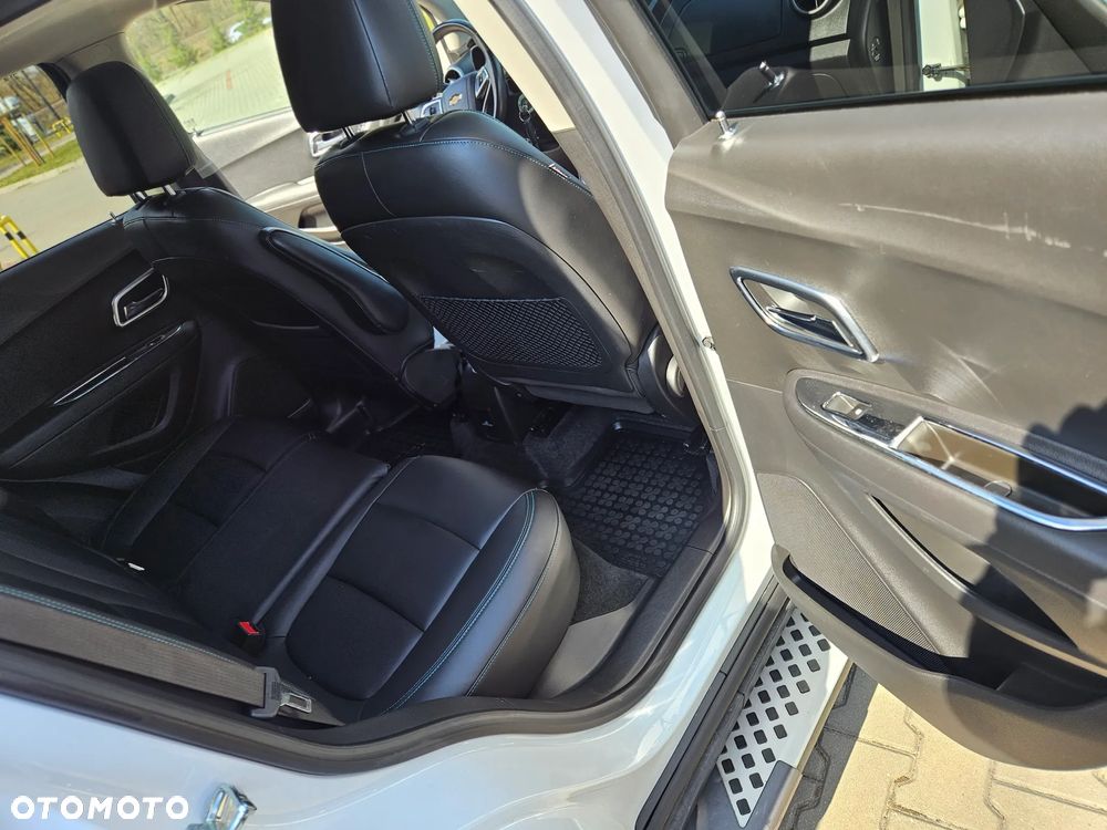 Chevrolet Trax 1.4T LT+ - 15