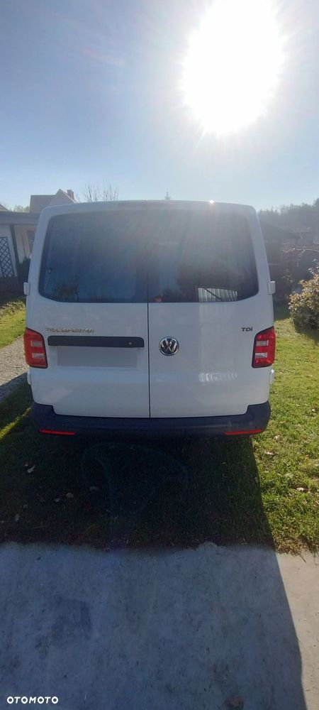 Volkswagen Transporter - 2