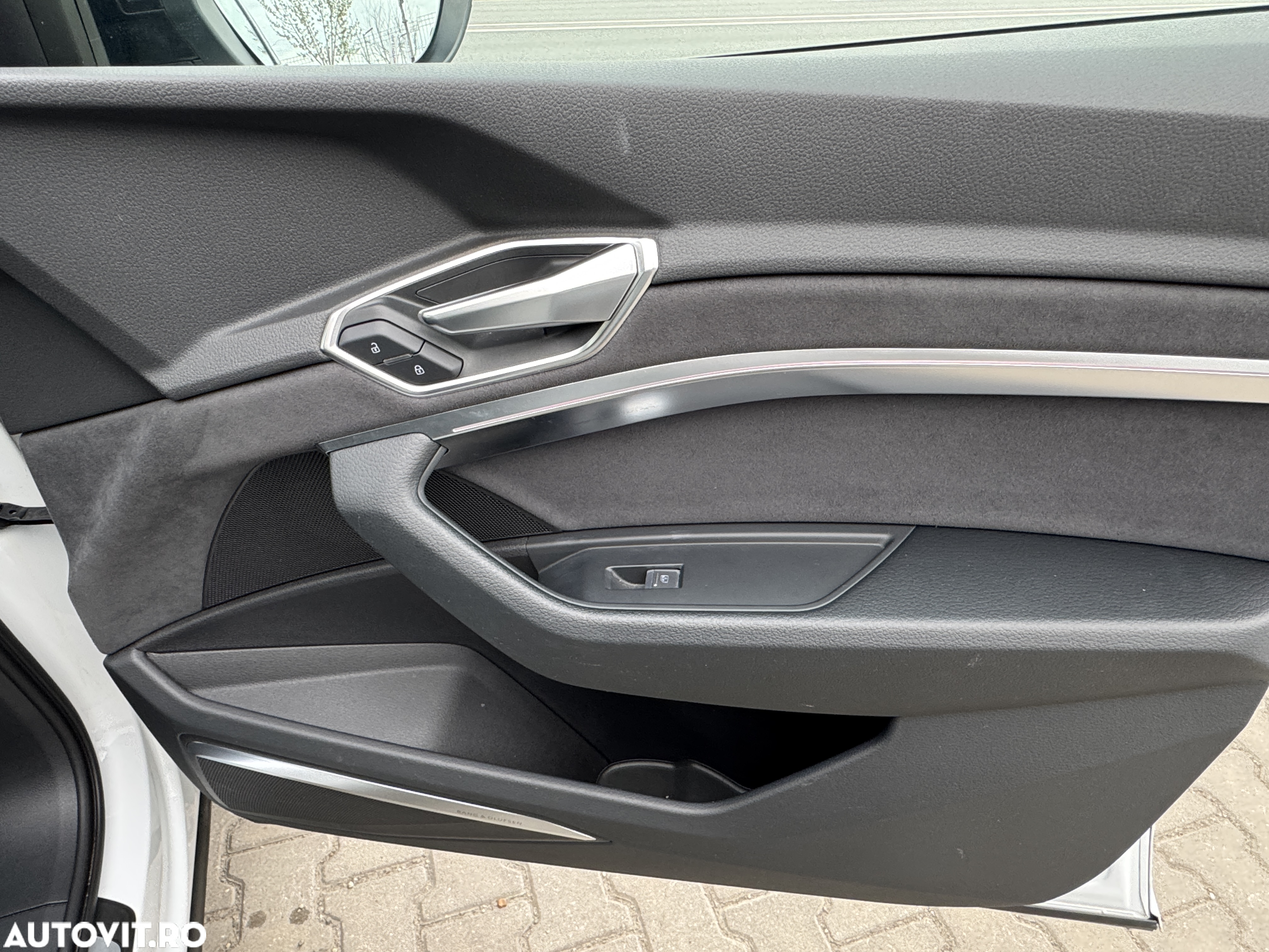 Audi e-tron Sportback 50 quattro S line - 35