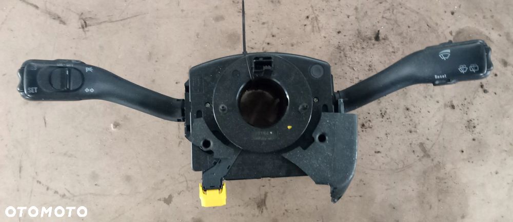 Przełączniki zespolone kombajn taśma VW Passat B5 lift 4B0953503H - 1