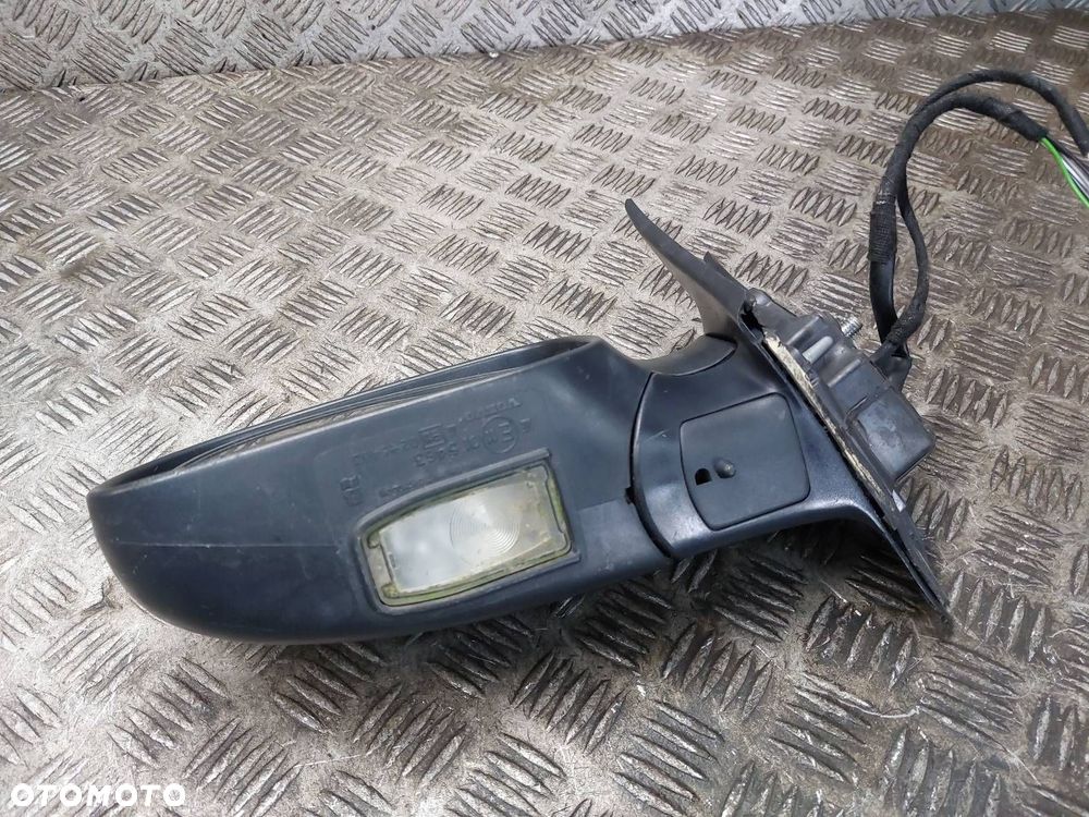 LUSTERKO LEWE ELEKTRYCZNE VOLVO S60 I 019-26 8 PIN EU - 4