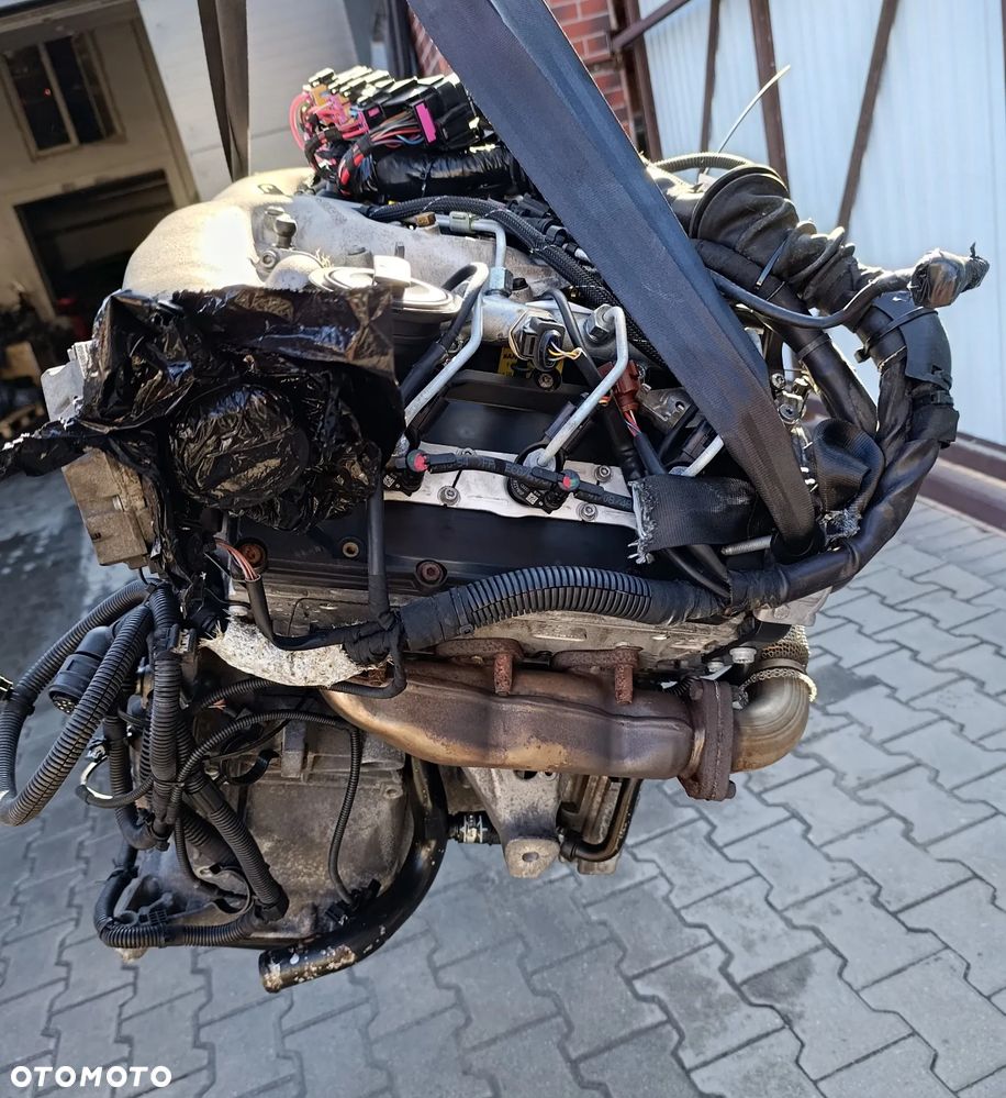 AUDI A4 B8 2.7 TDI SILNIK KOMPLETNY CGK - 5