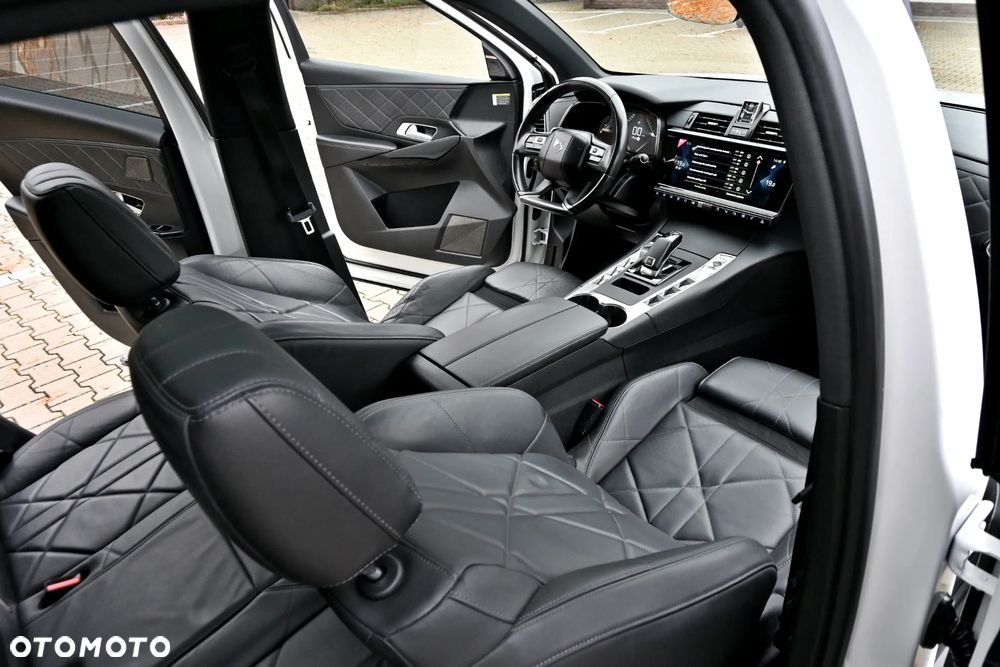DS Automobiles DS 7 Crossback 2.0 BlueHDi Grand Chic - 24