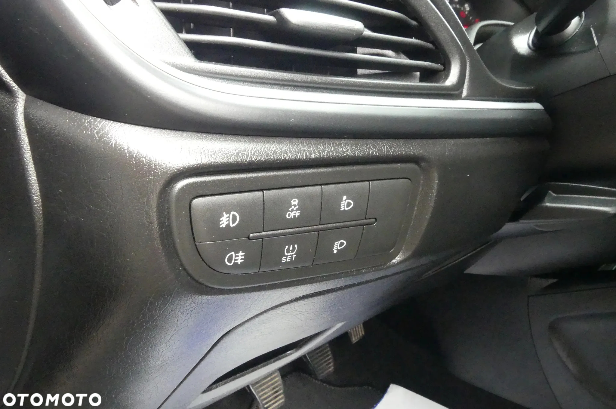 Fiat Tipo 1.4 T-Jet 16v Lounge EU6 - 17