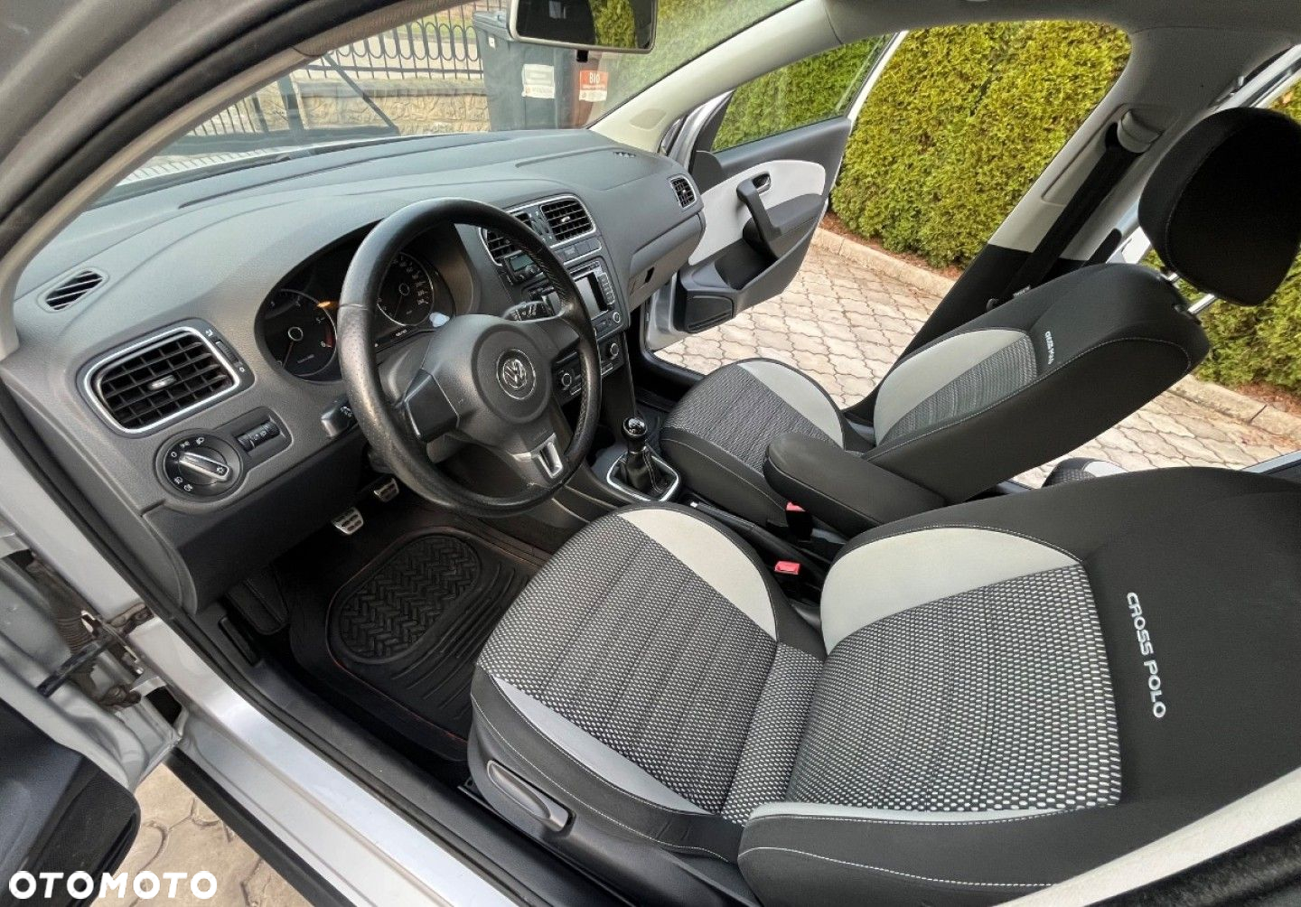 Volkswagen Polo Cross - 32