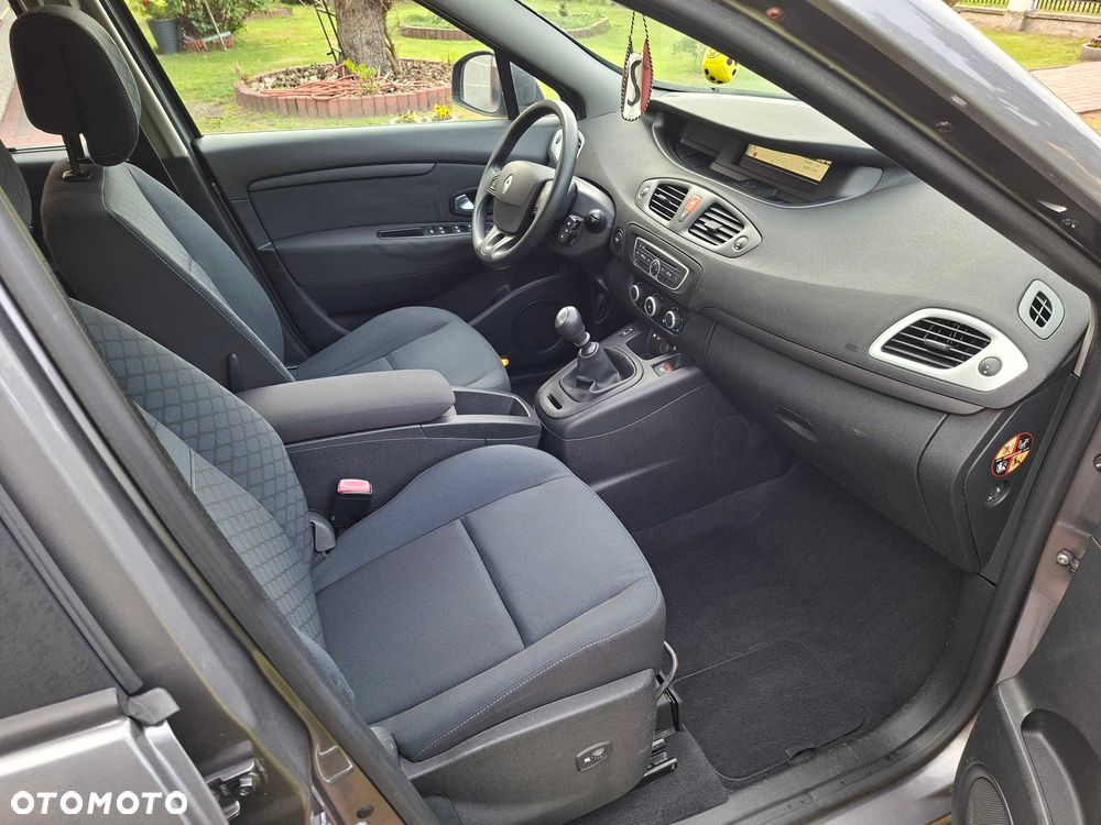 Renault Grand Scenic - 4