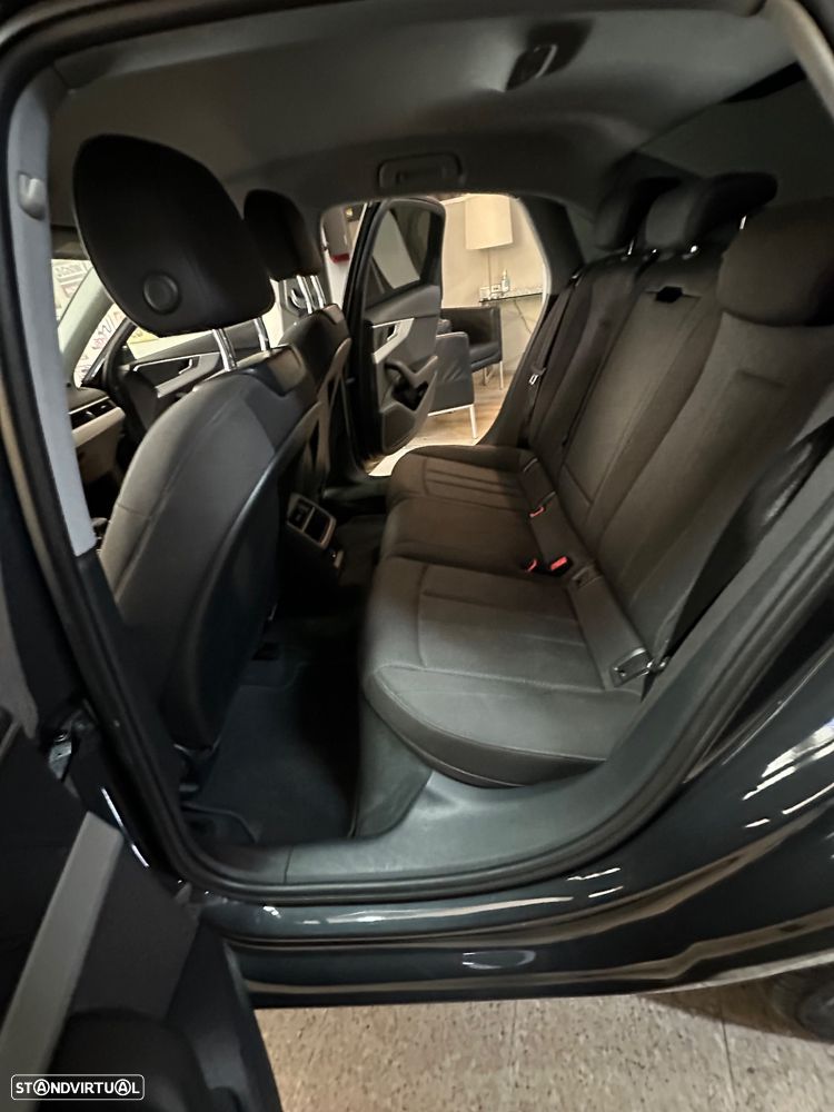 Audi A4 35 TDI Advanced S tronic - 26