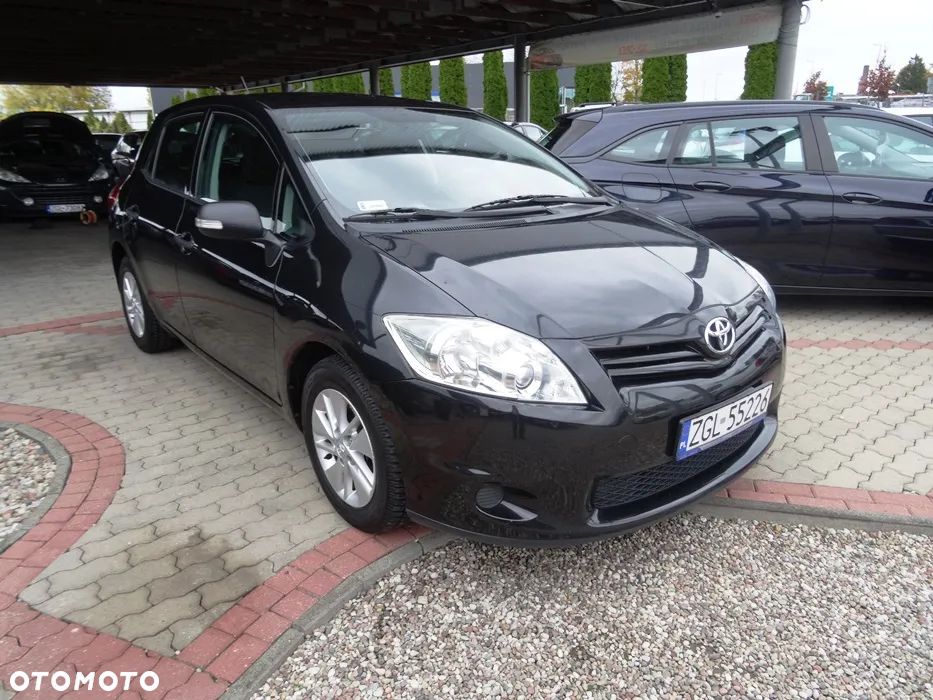 Toyota Auris 1.33 VVT-i Active - 2