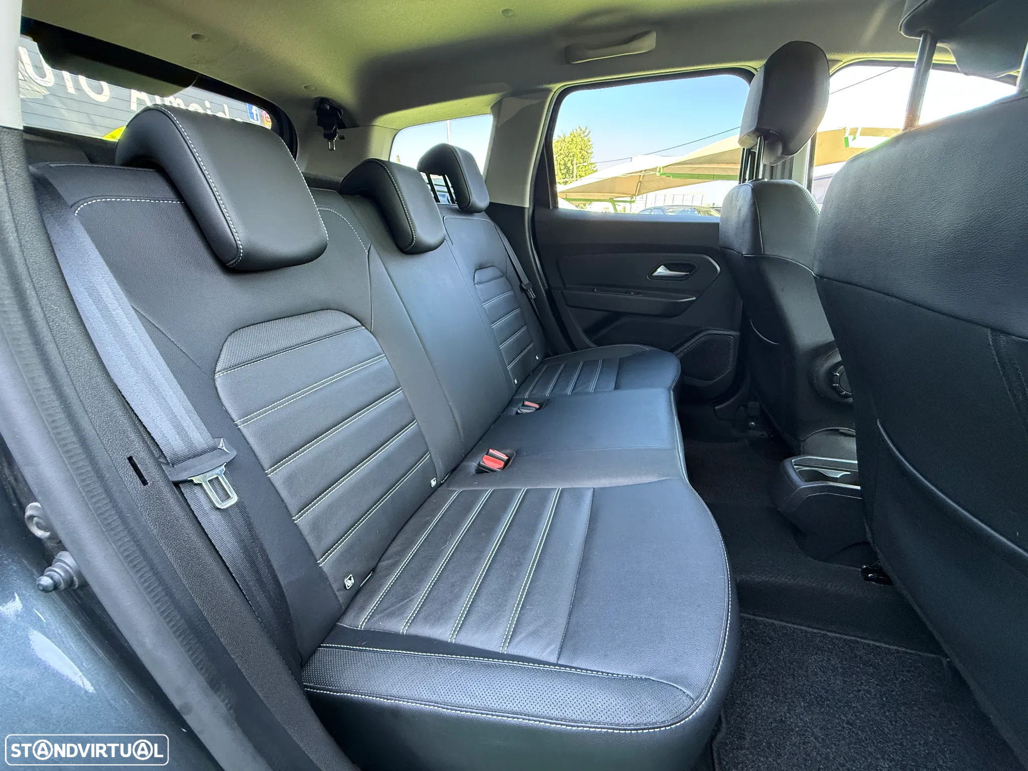 Dacia Duster 1.0 TCe Prestige - 26