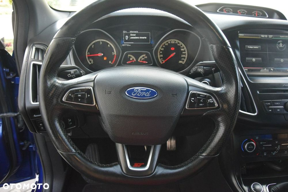 Ford Focus 2.0 TDCi ST - 26