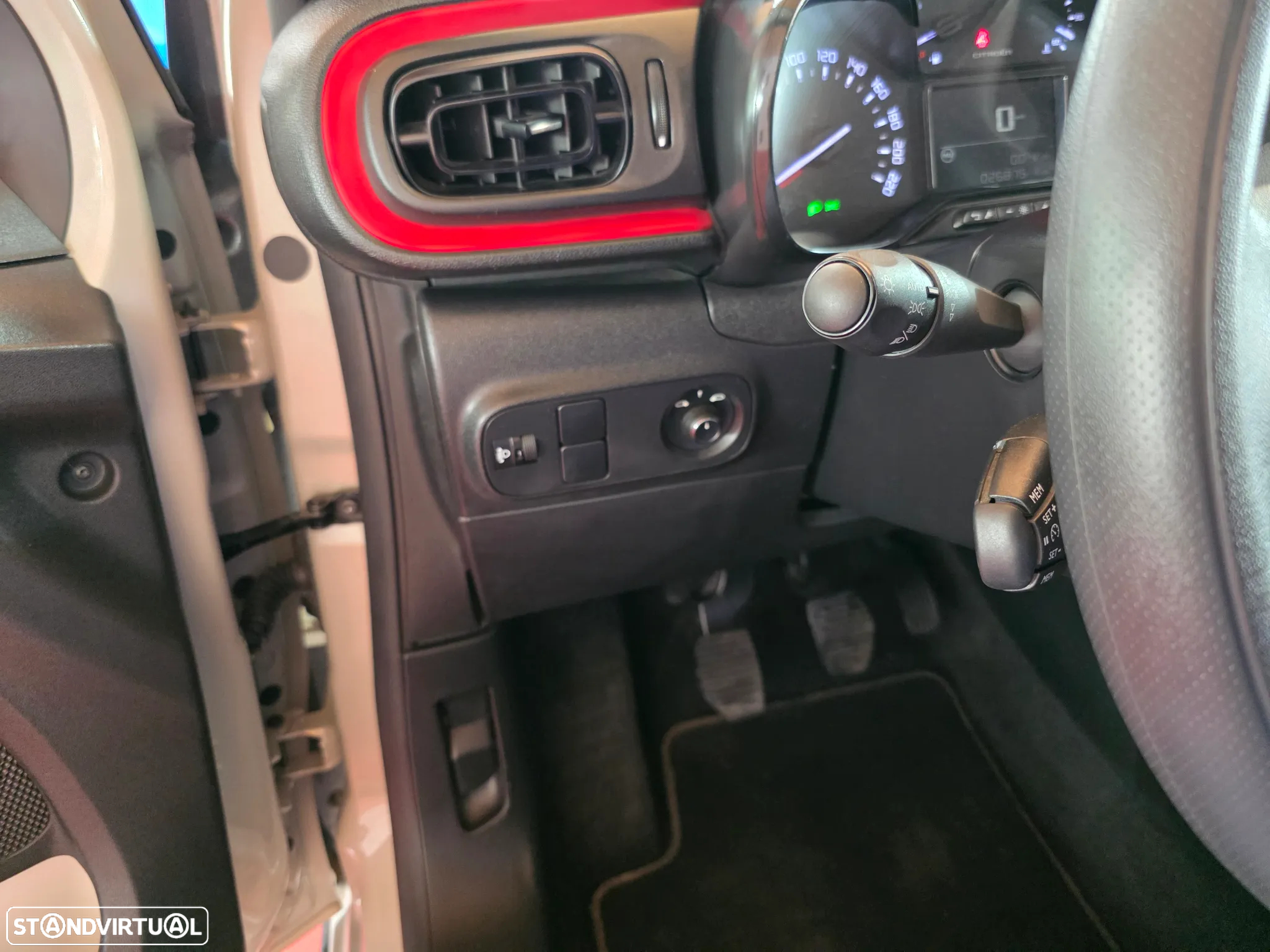Citroën C3 1.2 PureTech C-Series - 17