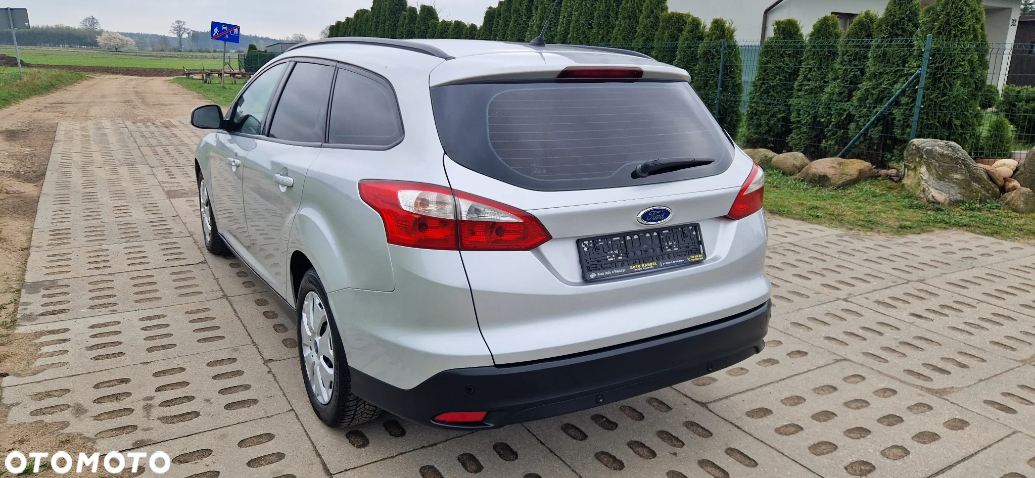 Ford Focus 1.6 TDCi DPF Titanium - 13
