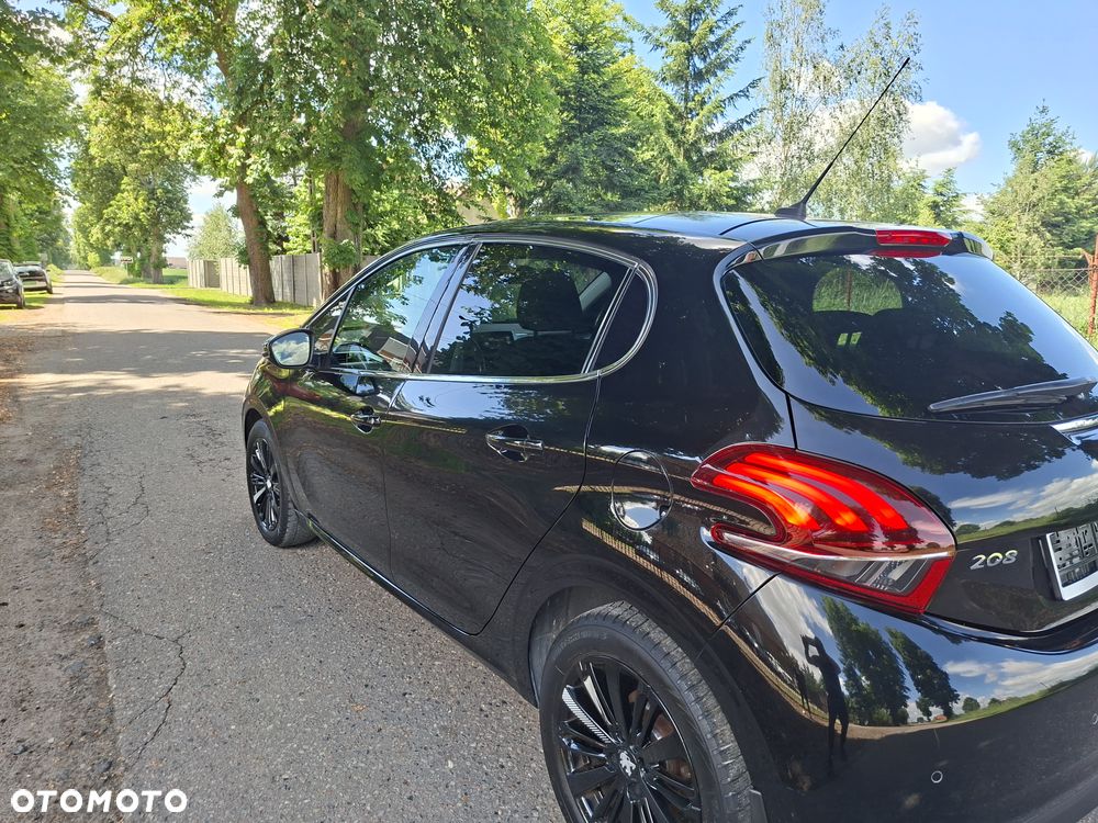 Peugeot 208 1.2 PureTech Allure S&S - 5