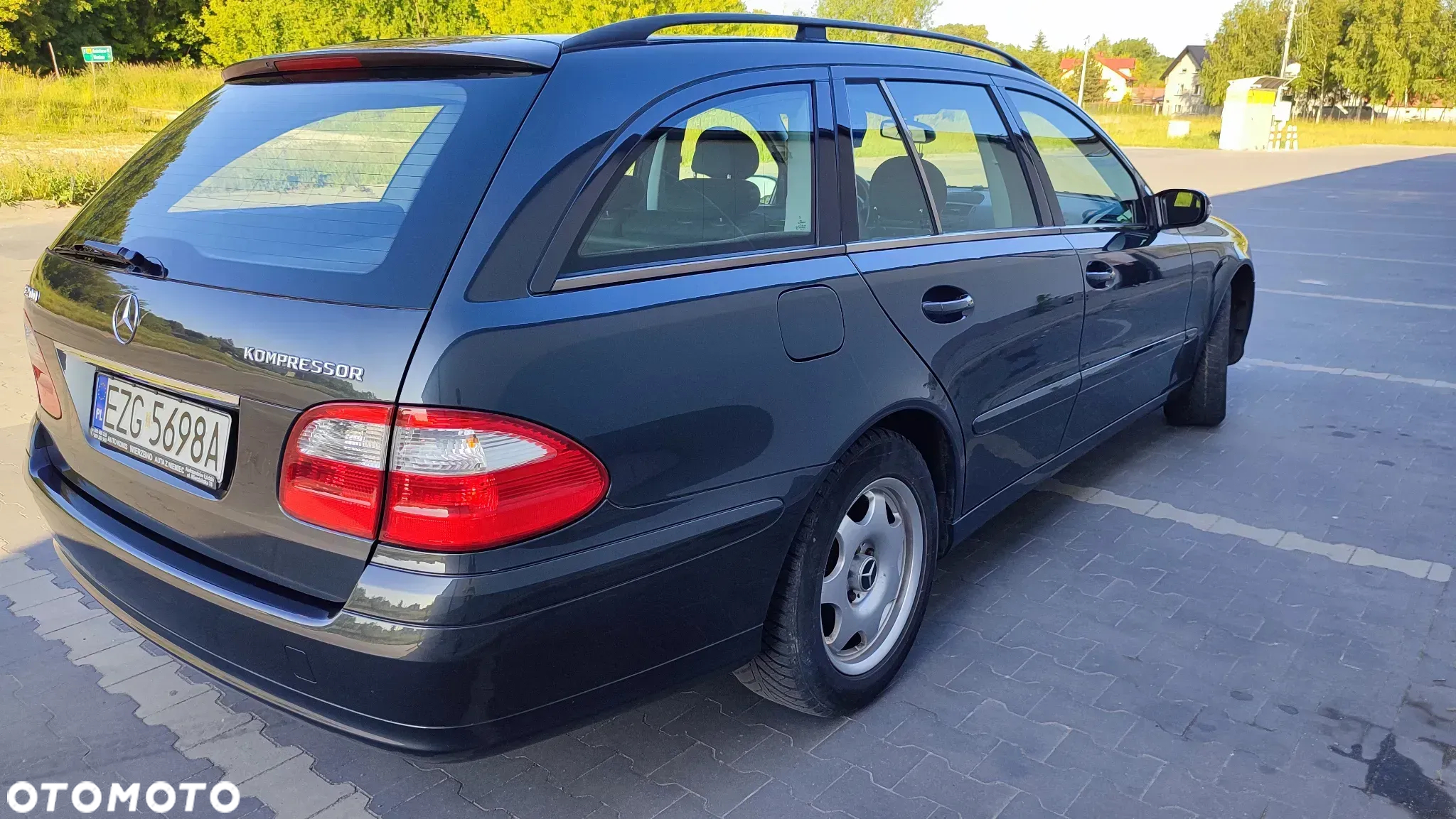 Mercedes-Benz Klasa E 200 T Kompressor Automatik Classic - 7
