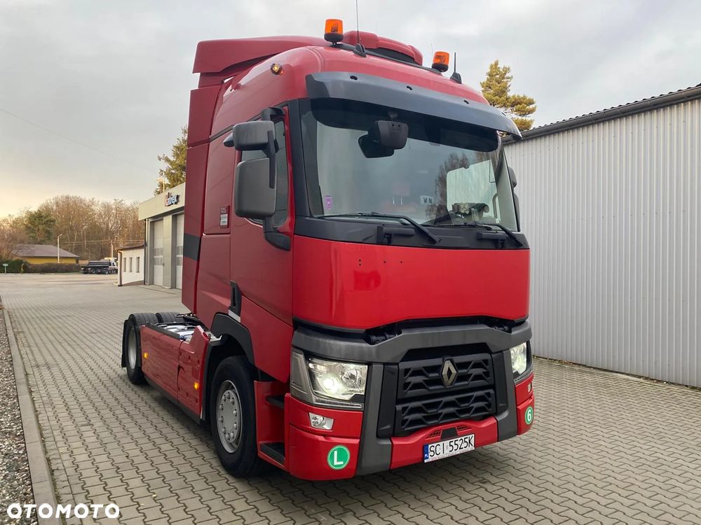 Renault T520 High Cab (Standard) - 5