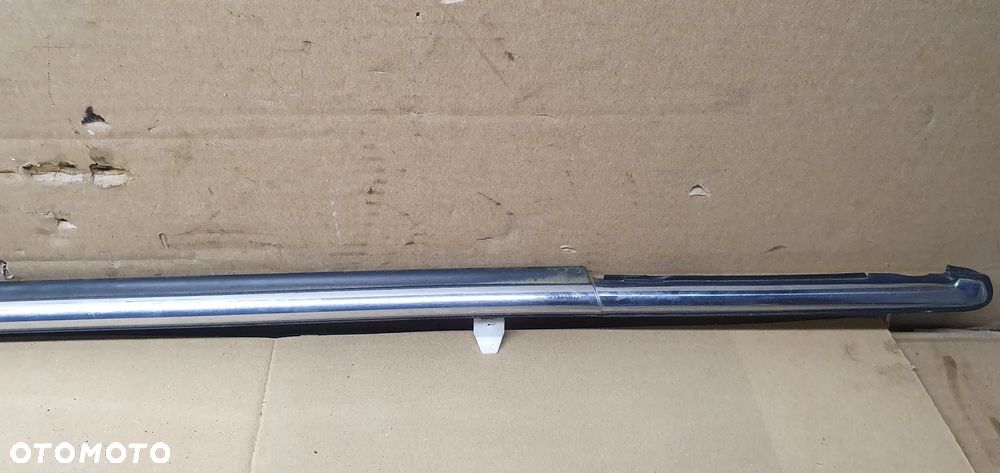 Listwa zgarniająca drzwi szyby prawy przód przednia prawa Rover 75 - 3