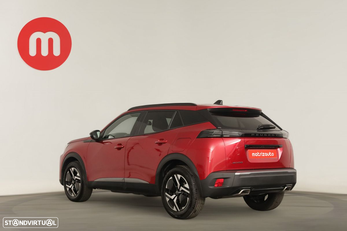 Peugeot 2008 1.2 PureTech Allure EAT8 - 3