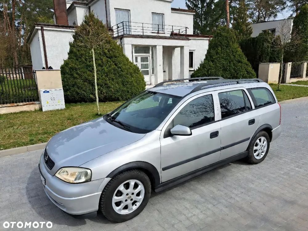 Opel Astra - 1
