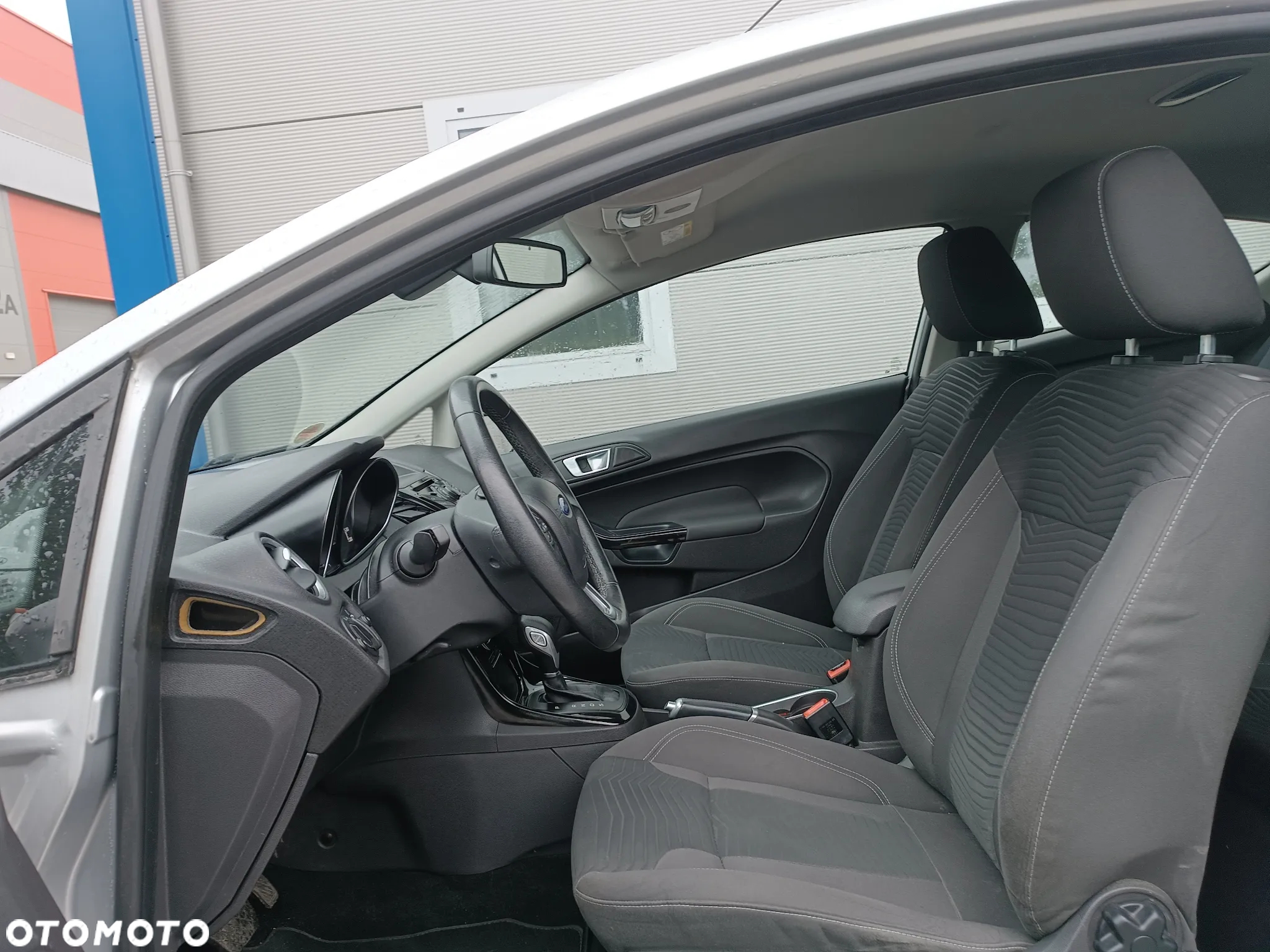 Ford Fiesta 1.0 EcoBoost S&S TITANIUM - 13