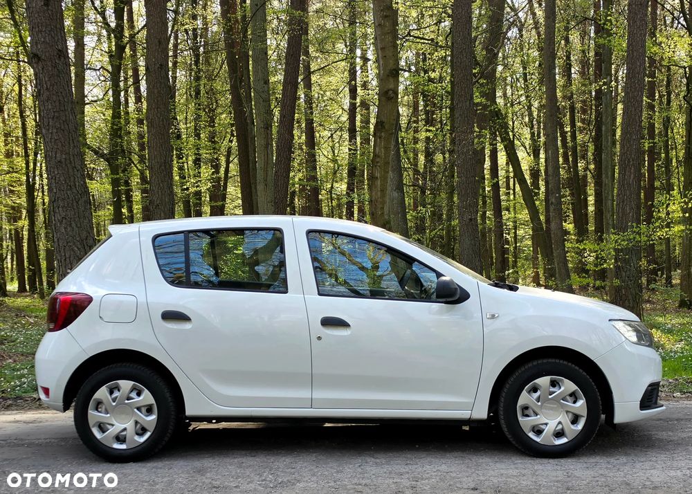 Dacia Sandero - 12