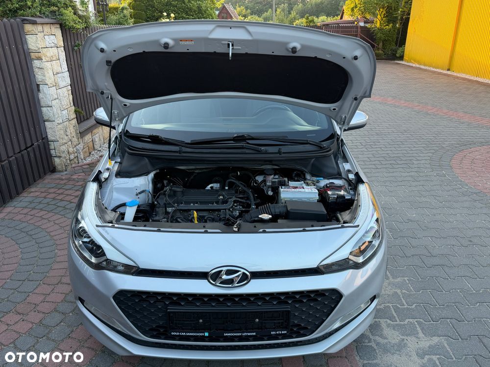 Hyundai i20 1.2 Passion Plus - 17