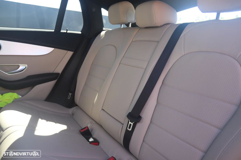 Mercedes-Benz EQC 400 4Matic - 10