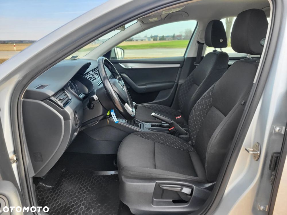 Skoda Octavia 1.2 TSI Active - 14