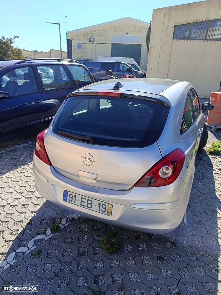 Opel Corsa - 7