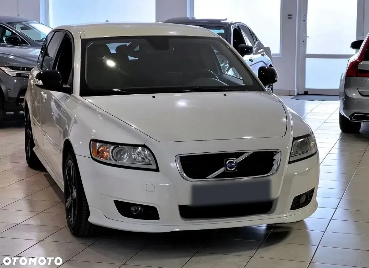 Volvo V50 D2 R-Design - 15