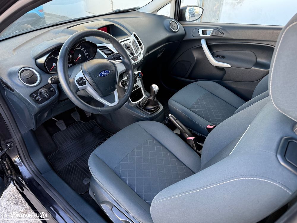 Ford Fiesta 1.25 Techno - 9