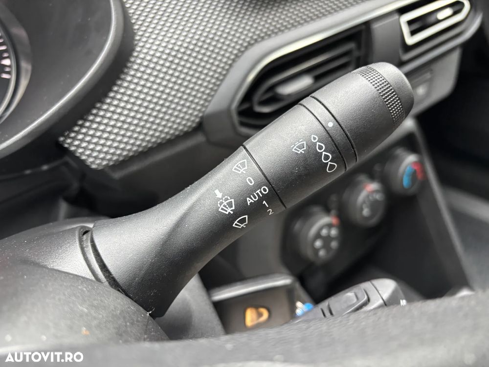 Dacia Logan TCe 90 MT6 Comfort - 15