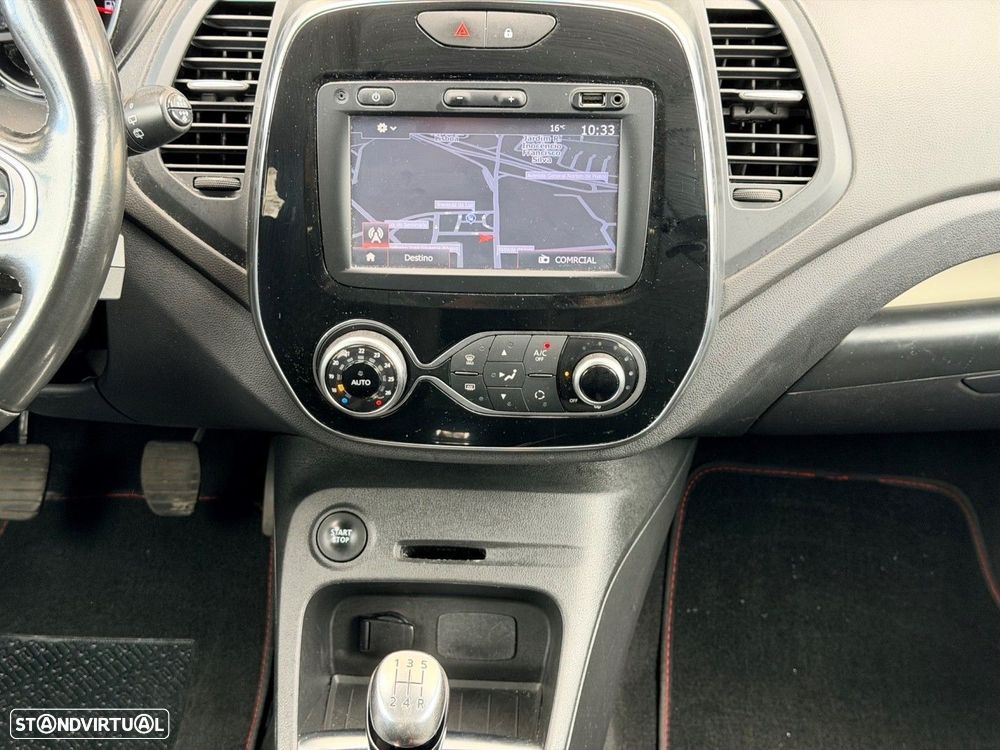 Renault Captur 0.9 TCE Exclusive - 24