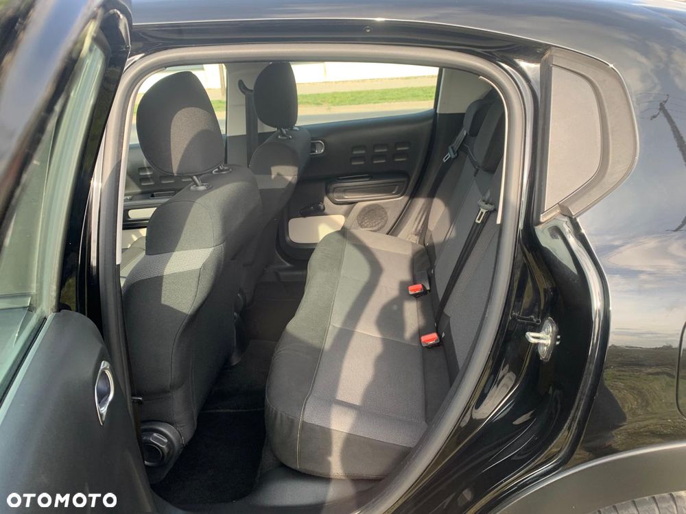 Citroën C3 ver-1-5-bluehdi-feel-pack-s-s - 21