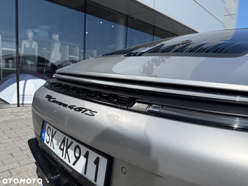 Porsche 911 - 34