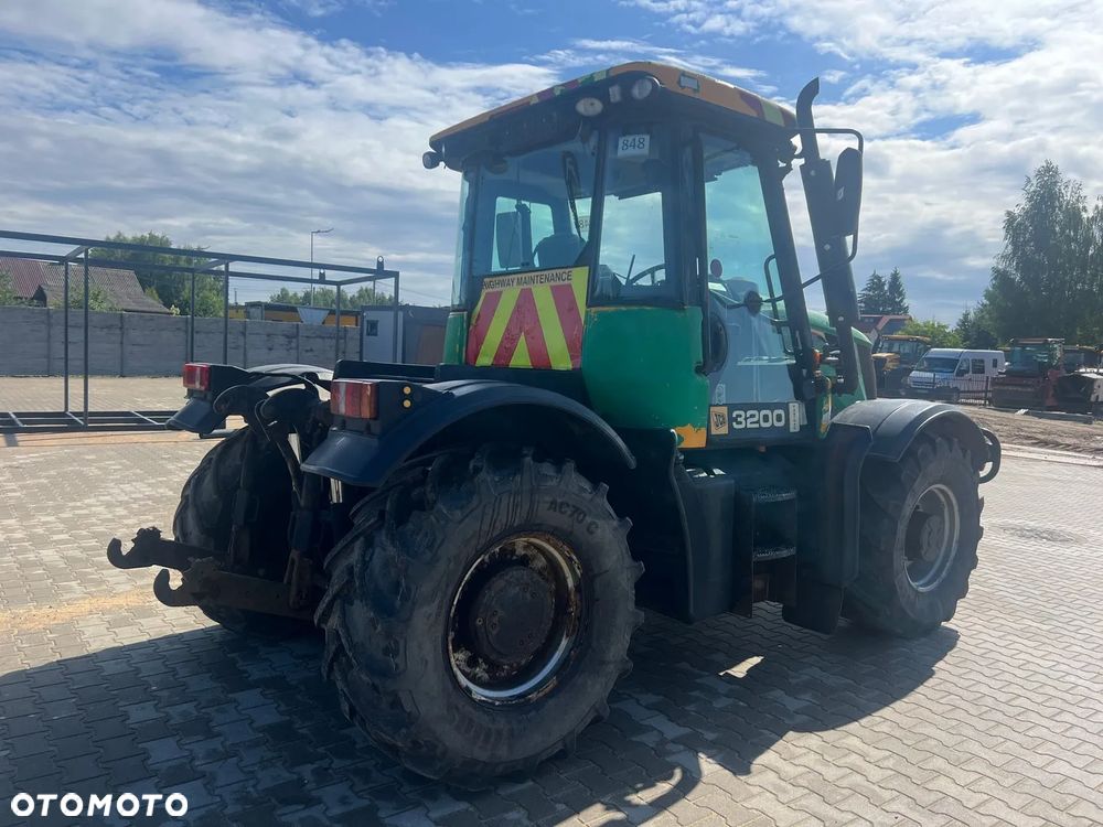 JCB Fastrac 3200 - 6