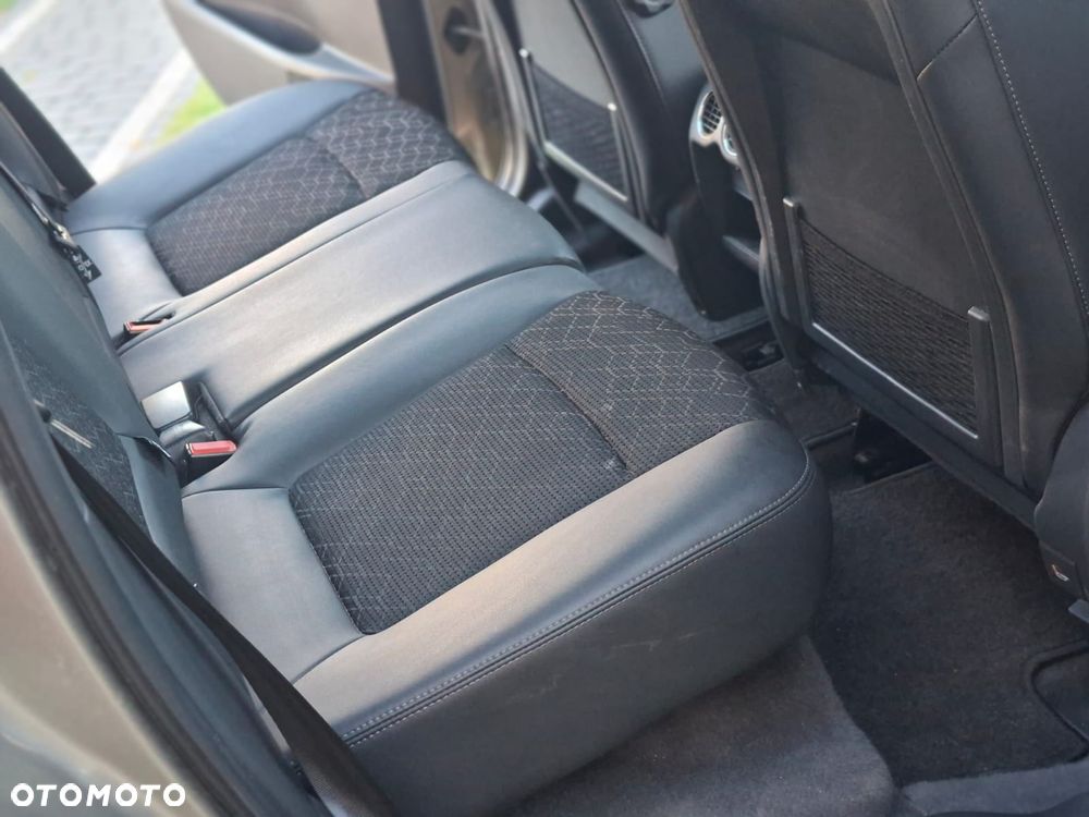 Peugeot 3008 1.2 PureTech Allure S&S - 15